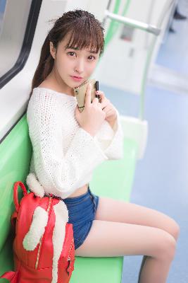 美丽小蜜桃